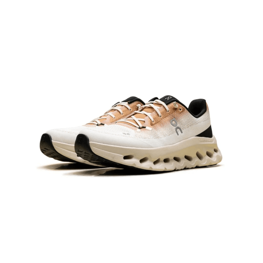 On Running Cloudtilt – Almond/Ivory Cream