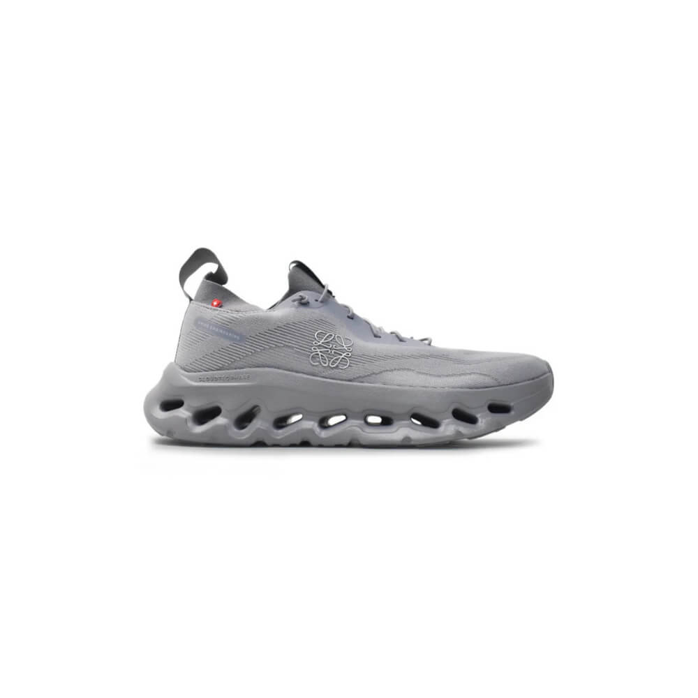 On x LOEWE Cloudventure 2 gray
