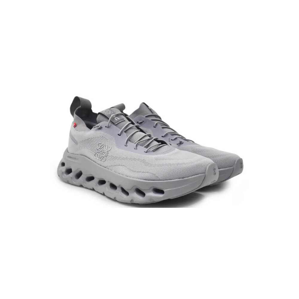 On x LOEWE Cloudventure 2 gray