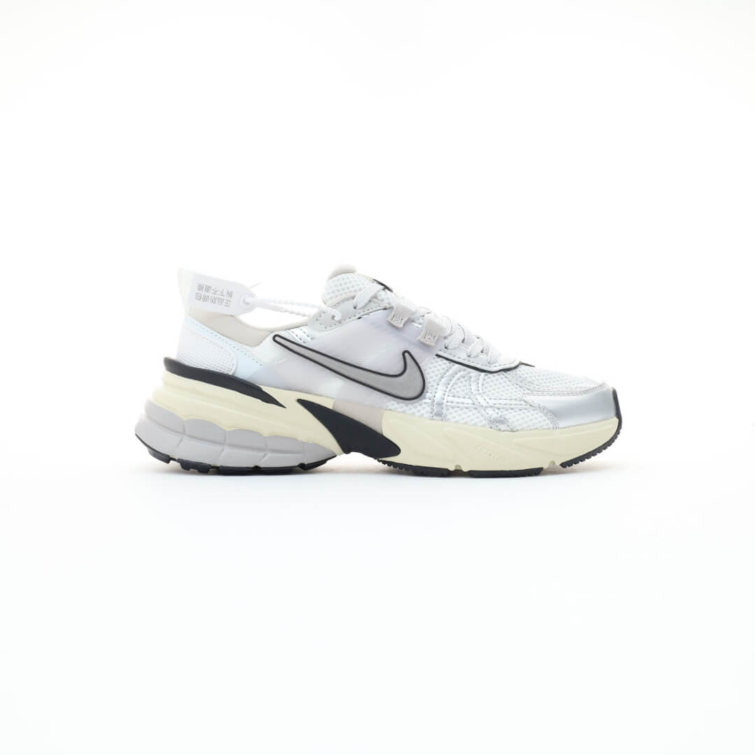 Nike V2K Run White Grey
