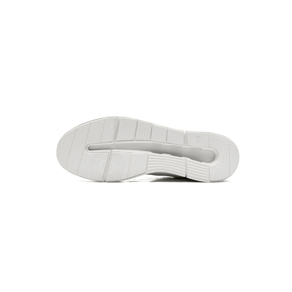 On Running The Roger Advantage 2 White