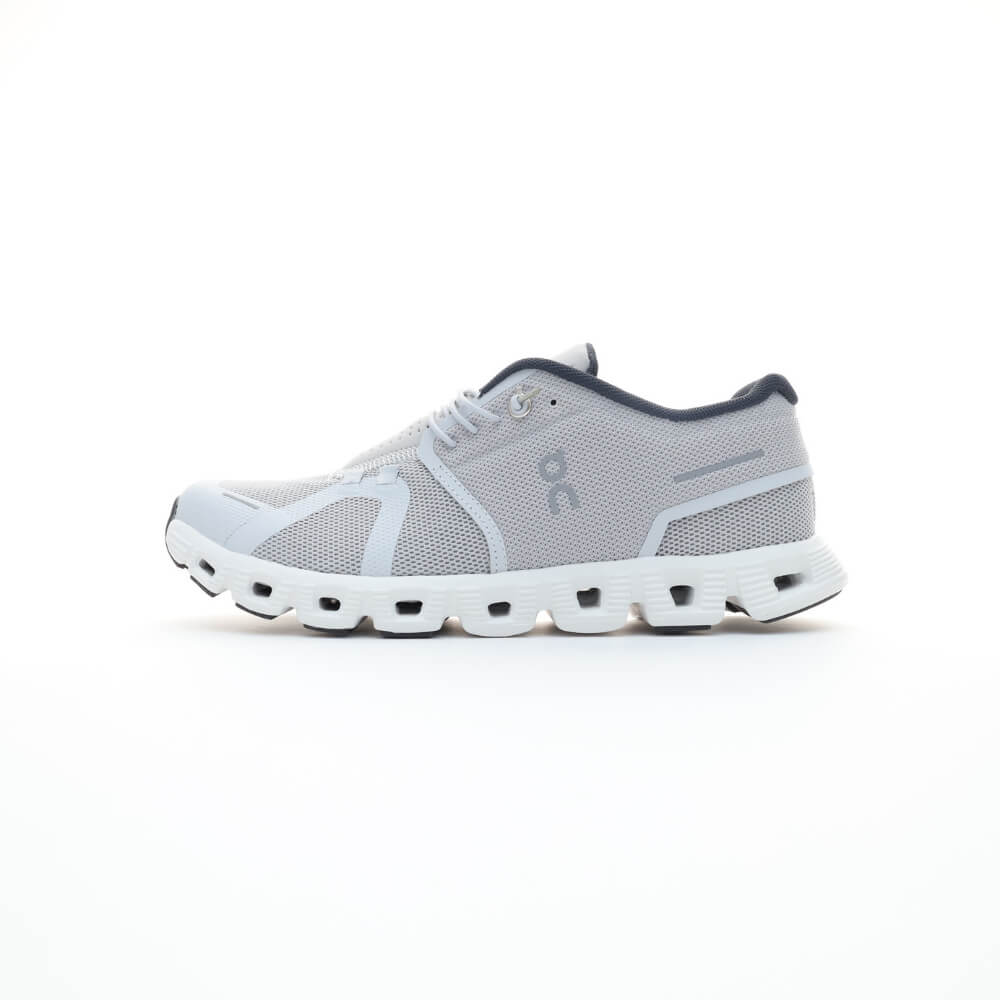 On Running Cloud 6 Light Grey White