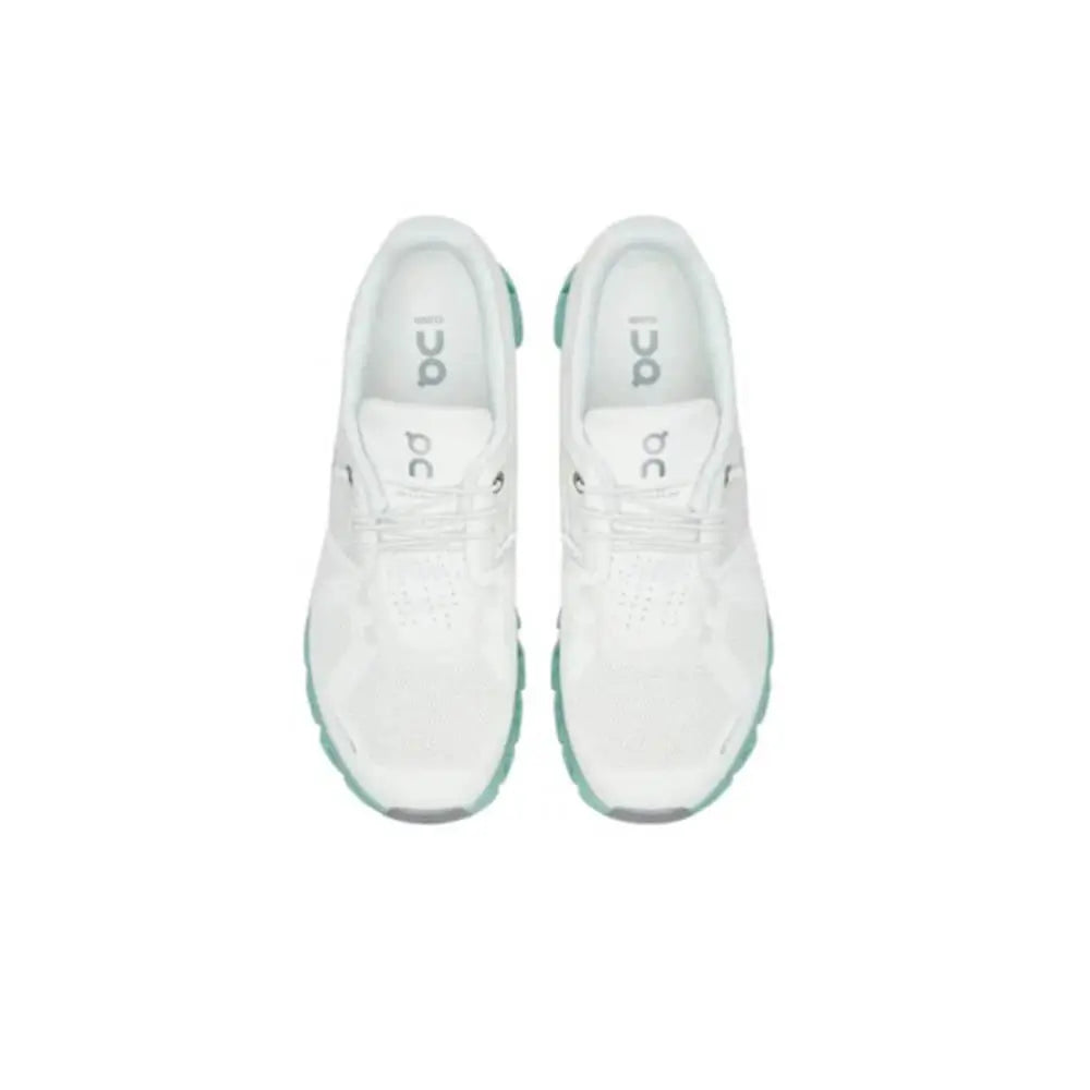On Running Cloud 5 Undyed White