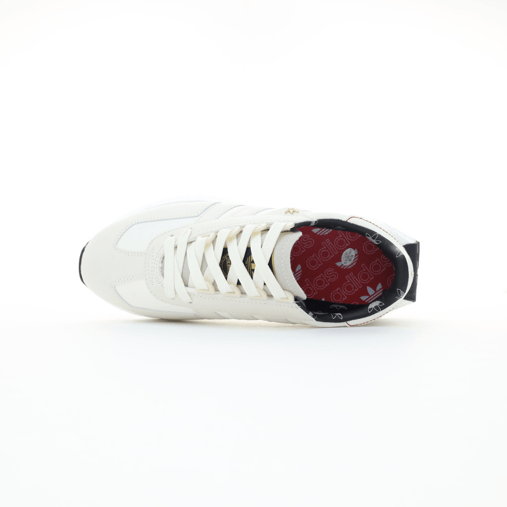Adidas Retropy E5 sneakers off white and black