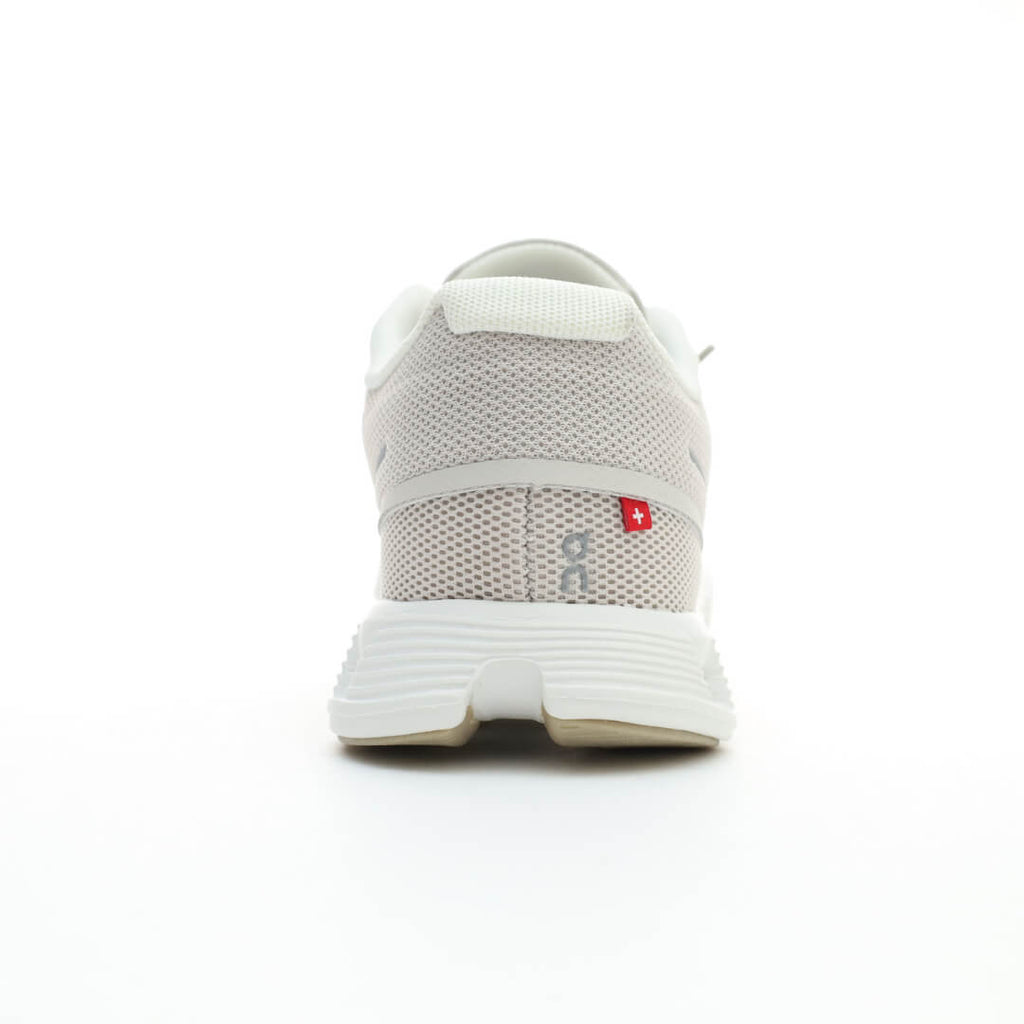 On Running Cloud X 5 Shoes White Bige