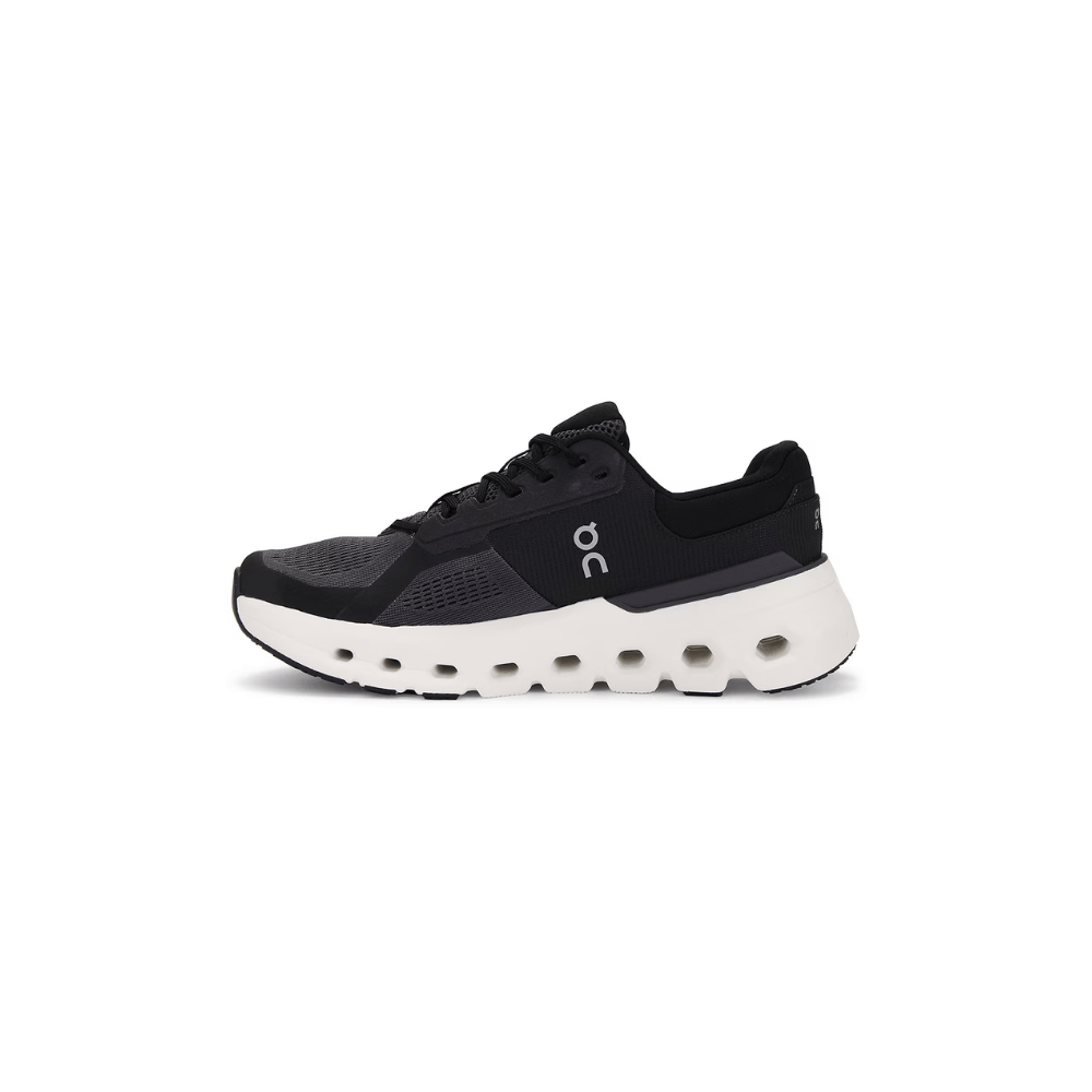 On Running Cloudrunner 2 – Black/White