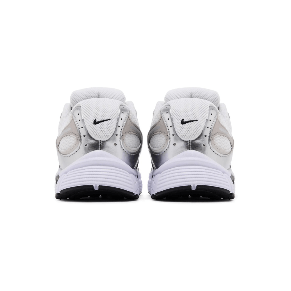 Nike V5 RNR – White/College Grey/Black