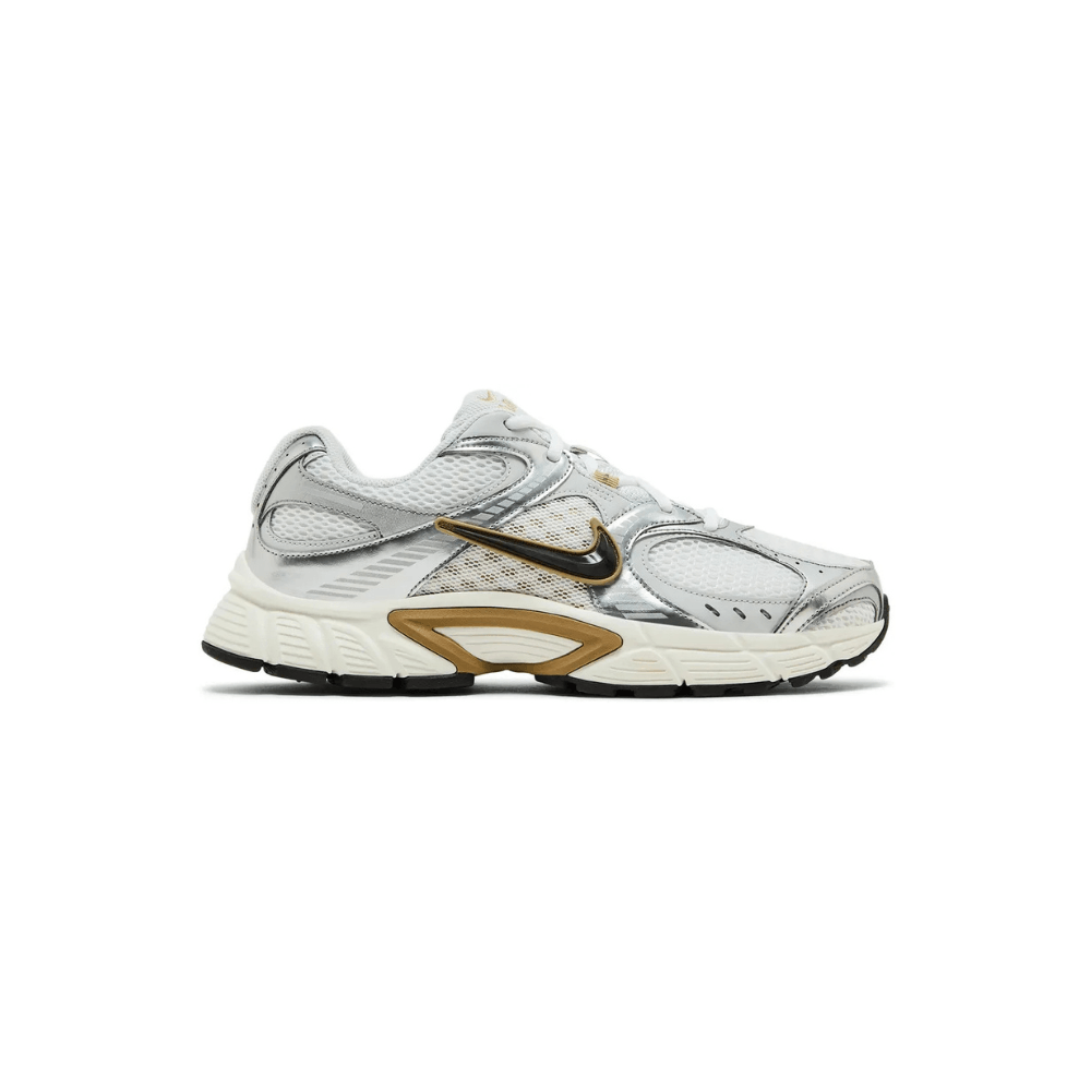 Nike V5 RNR Women's Sneakers "Triple Logo Foam"