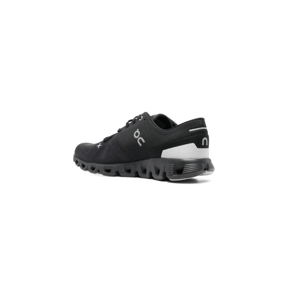 On Running Cloud X 3 – Black