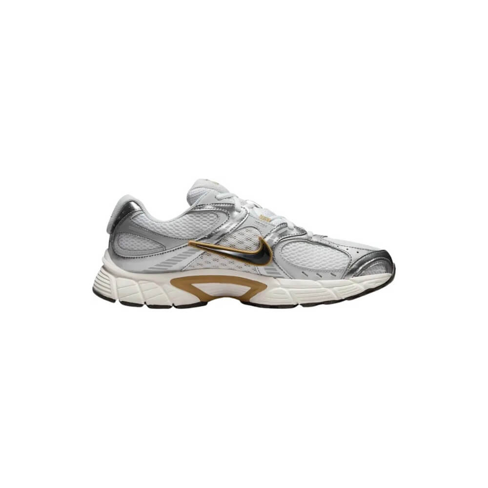 Nike V5 RNR Women's Sneakers "Triple Logo Foam"