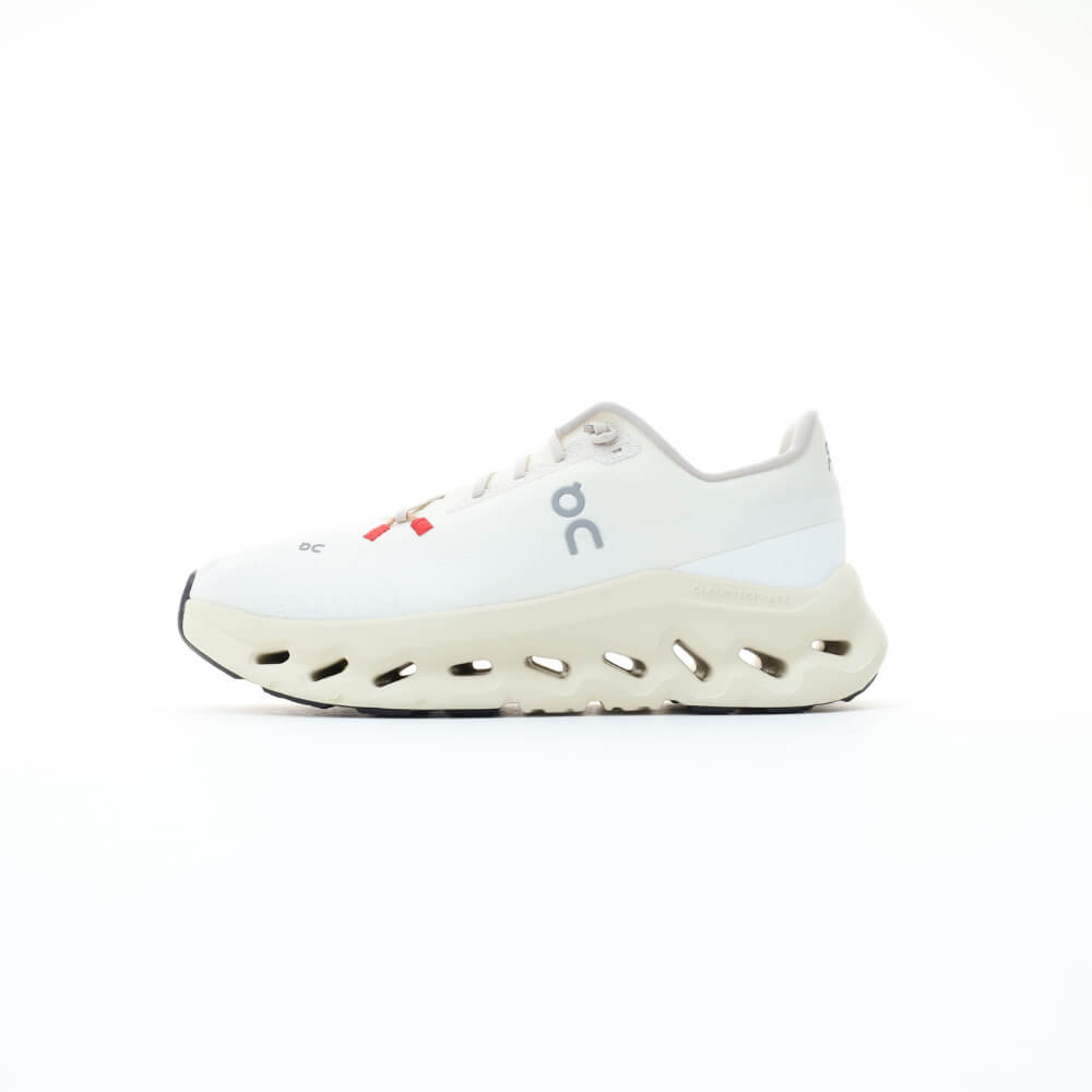 On Cloudtilt lifestyle white cream unisex