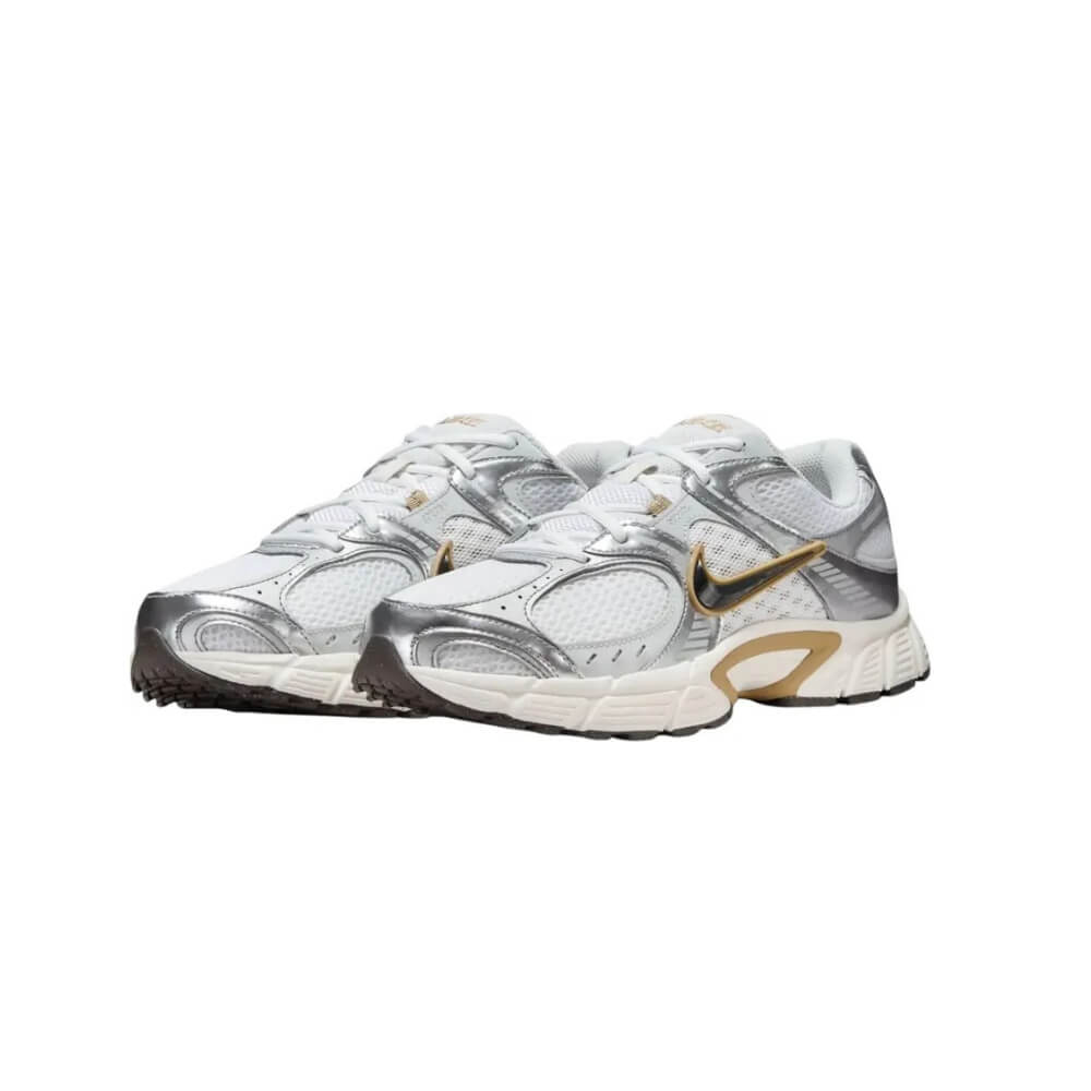 Nike V5 RNR Women's Sneakers "Triple Logo Foam"