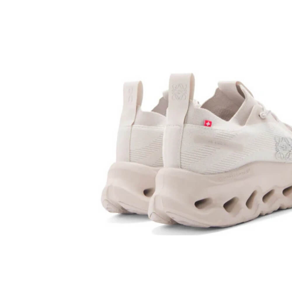 On x LOEWE Cloudventure 2 Cream Off White