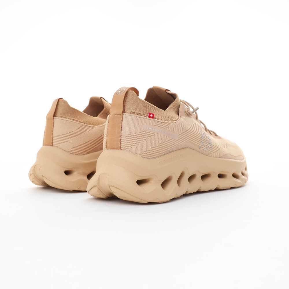 On x LOEWE Cloudventure 2 All Sand