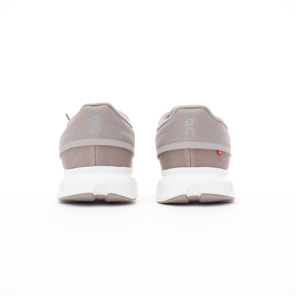 On Running Cloud 5 Pearl White