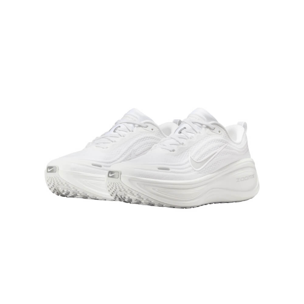 Nike Vomero Plus all white
