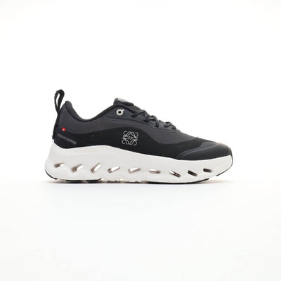 On x LOEWE Cloudventure 2 Black White