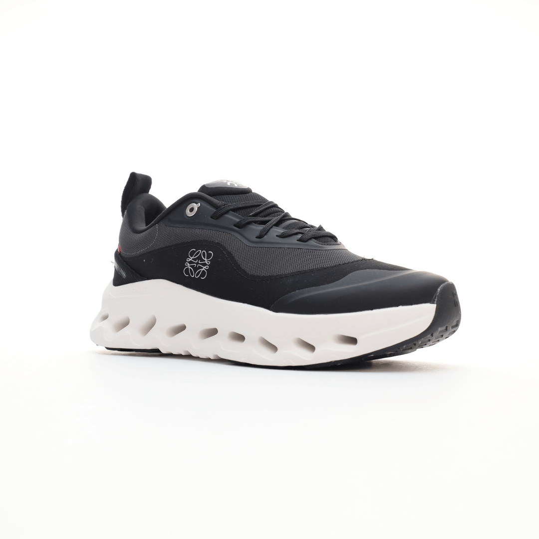 On x LOEWE Cloudventure 2 Black White