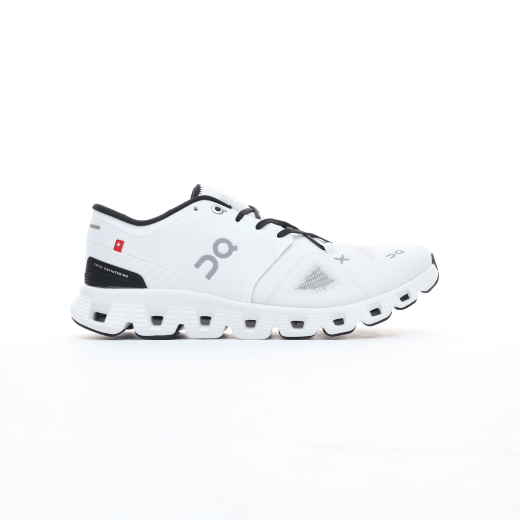 On Running Cloud X 5 Shoes White