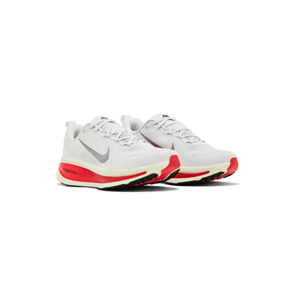 Nike Vomero 18 Road Running Shoes white red