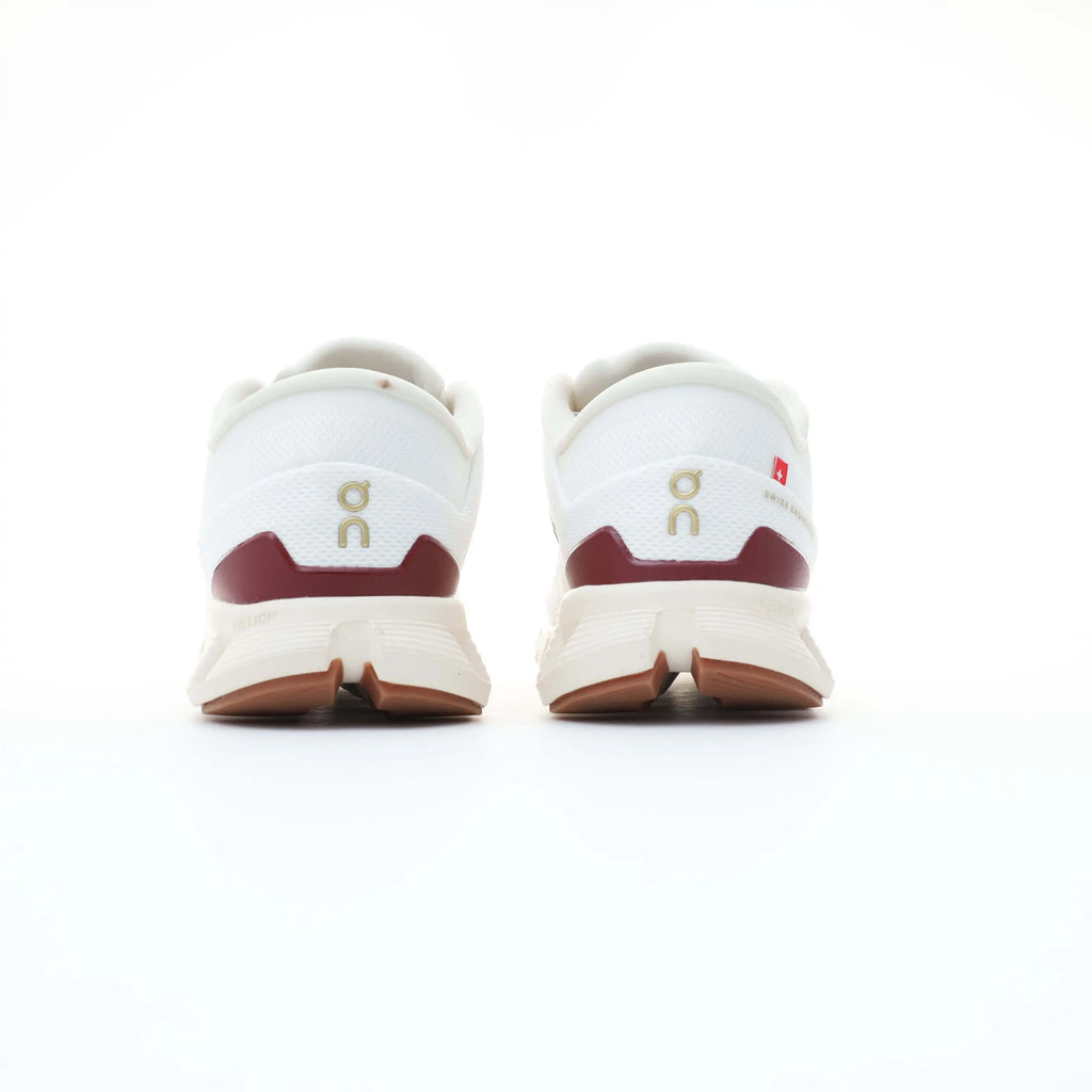 On Cloud X 4 white red sneaker