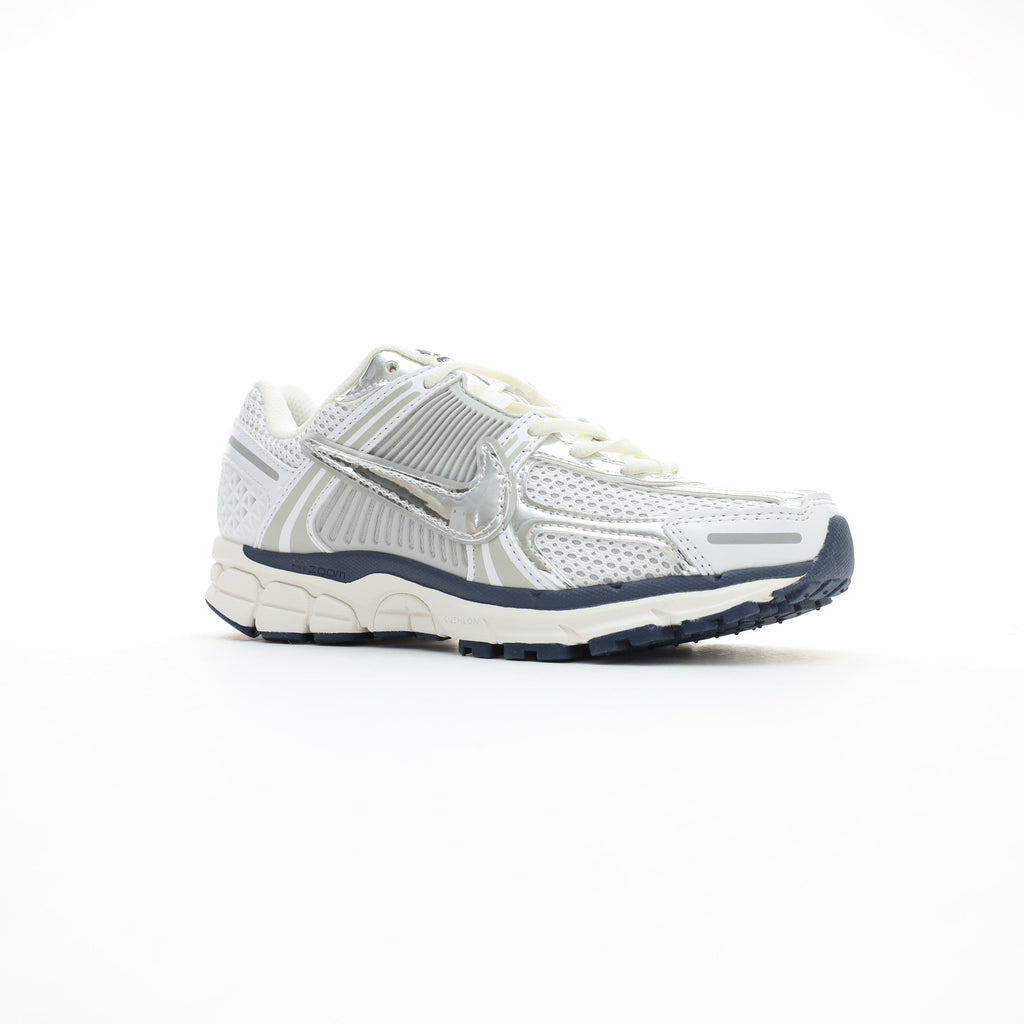 Nike Zoom Vomero 5 White Silver